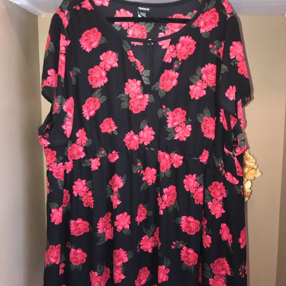 Red Rose babydoll blouse 🌹🌹🌹